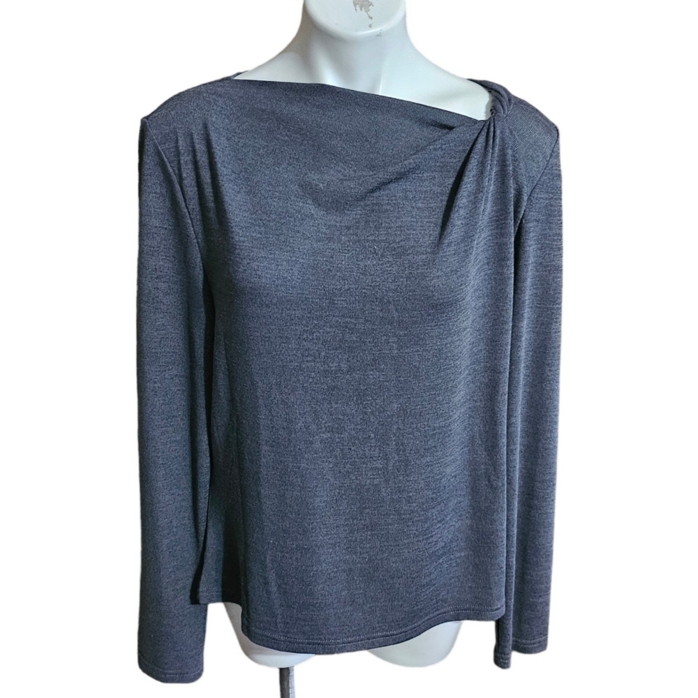 Izuria Long sleeve Shoulder detail top Gray Size XL